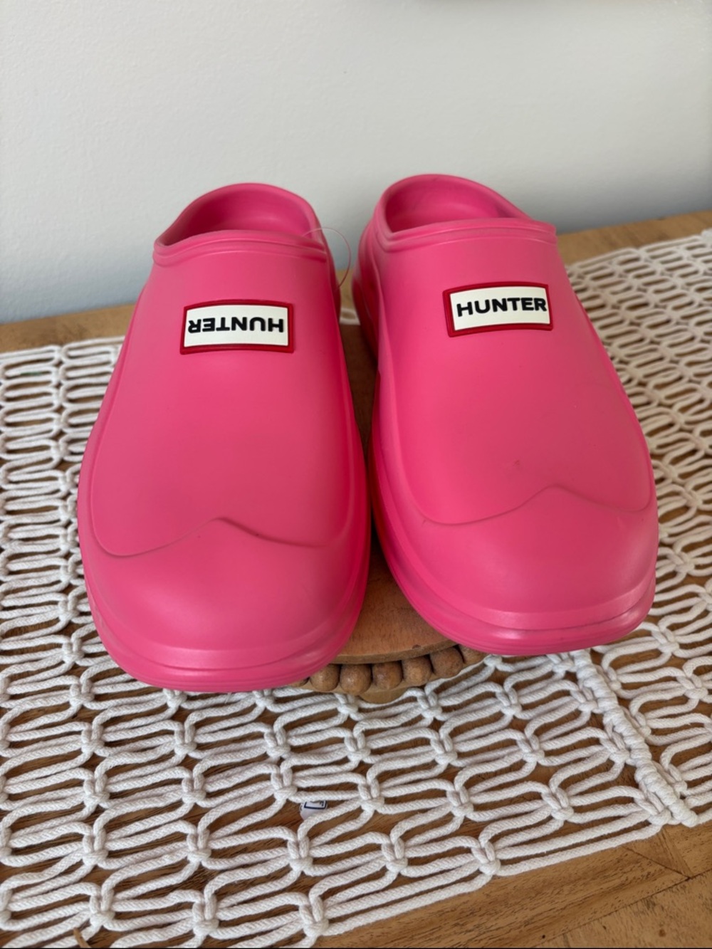 Hunter Vibrant Pink Slip-On Clogs “Elana”